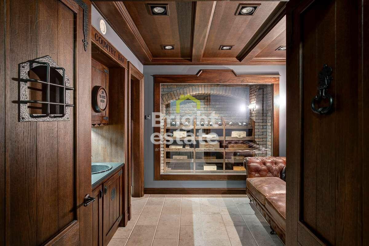 3-этажный коттедж 420 м² с отделкой