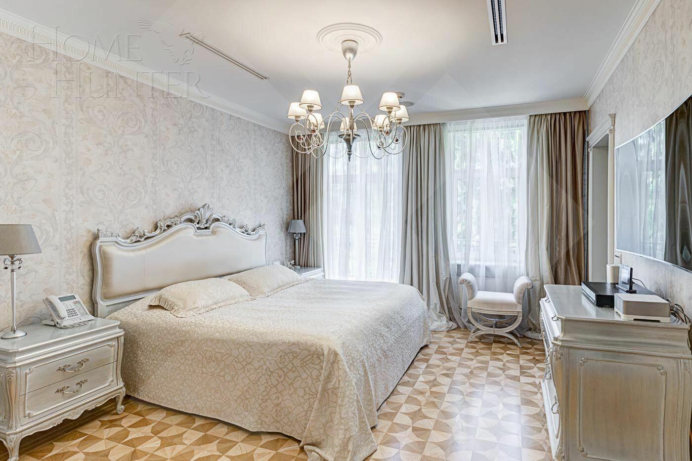 2-этажный коттедж 782.7 м² с отделкой