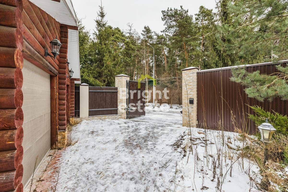 2-этажный коттедж 440 м² с отделкой