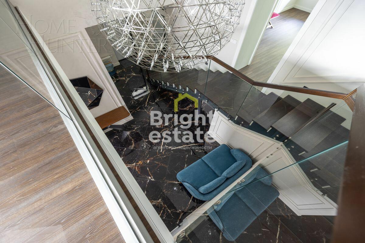 2-этажный коттедж 443 м² с отделкой