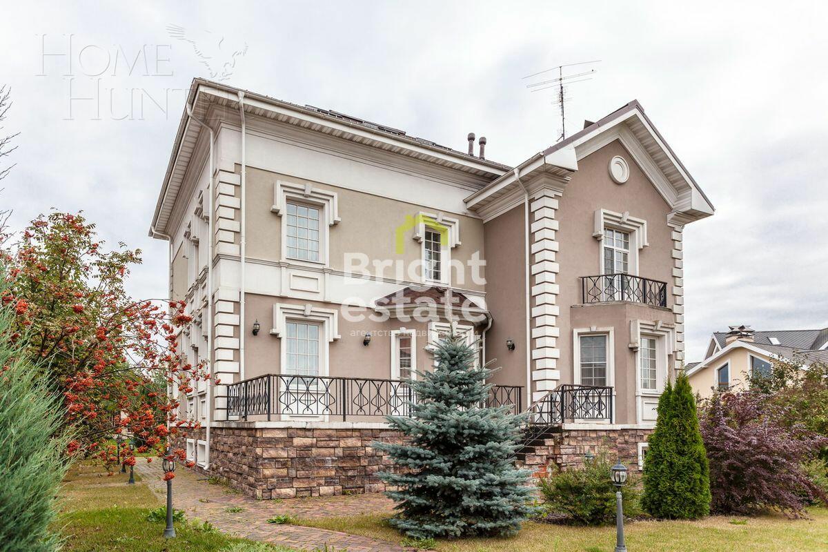 2-этажный коттедж 600 м² с отделкой