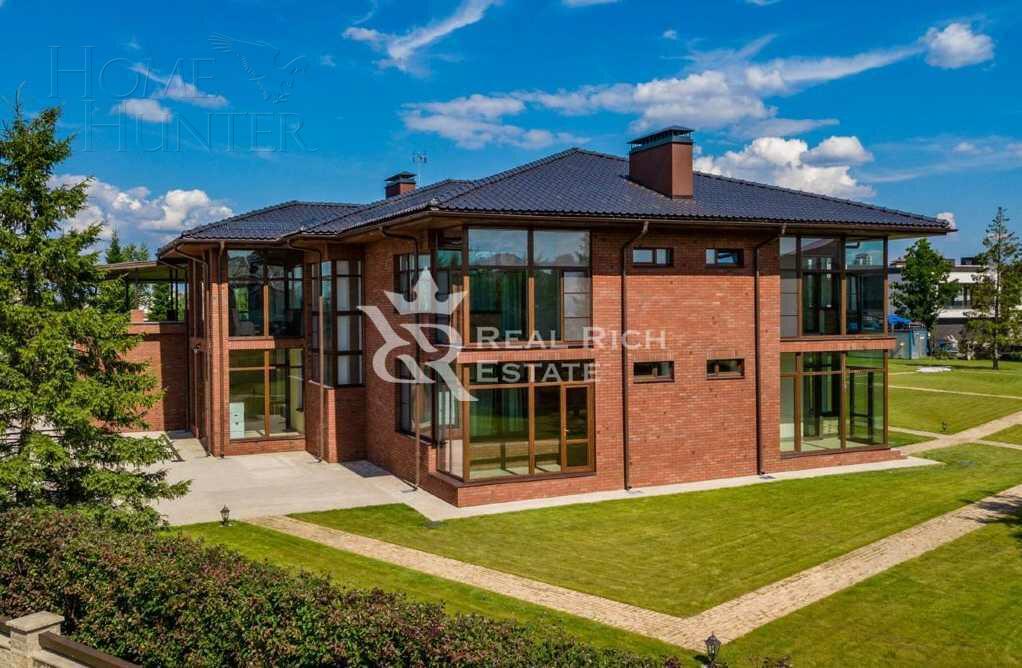 2-этажный коттедж 800 м² с отделкой