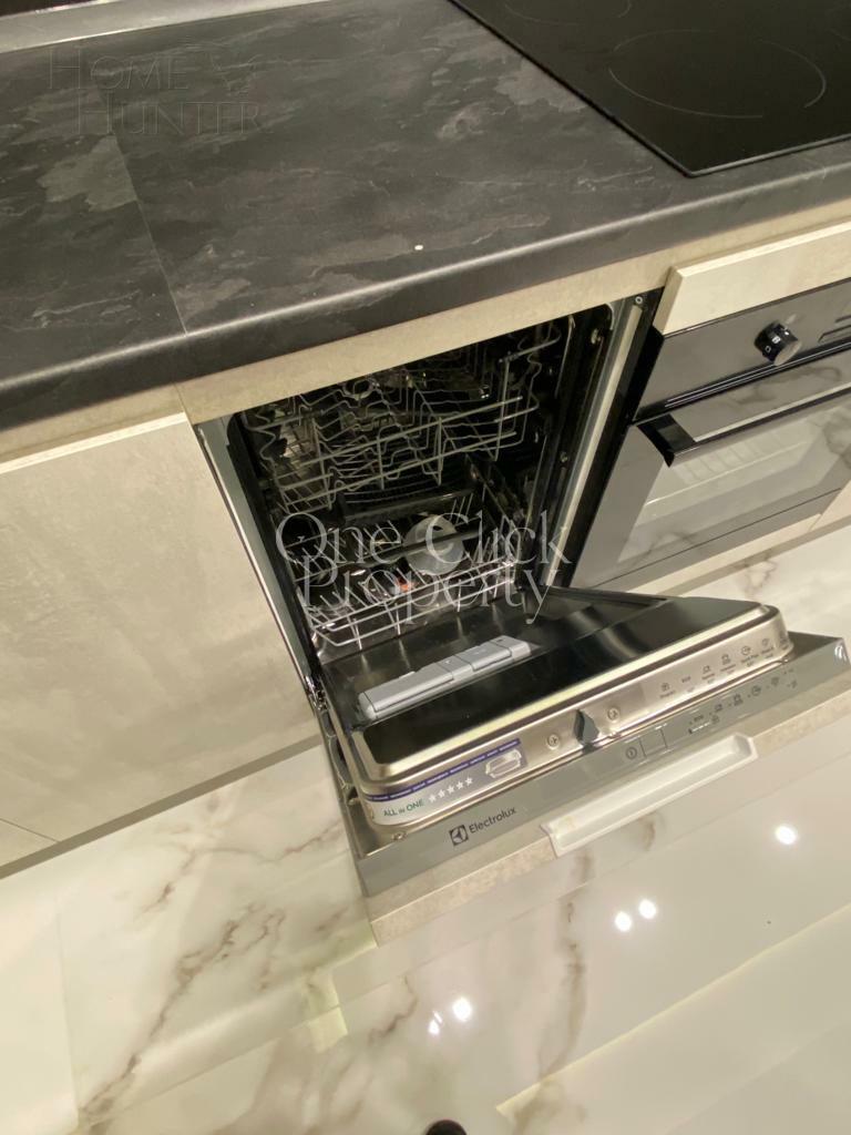 3-КОМН. КВАРТИРА С ОТДЕЛКОЙ 98 М² НА 5 ЭТАЖЕ