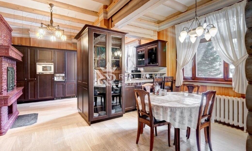 2-этажный коттедж 387 м² с отделкой