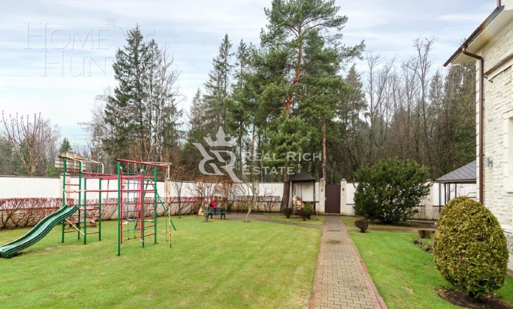 2-этажный коттедж 287 м² с отделкой