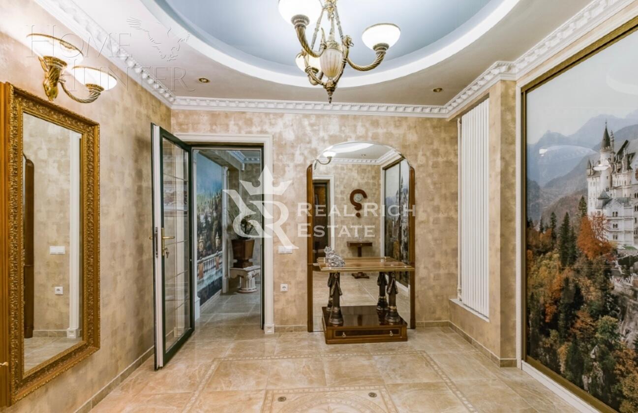 2-этажный коттедж 750 м² с отделкой