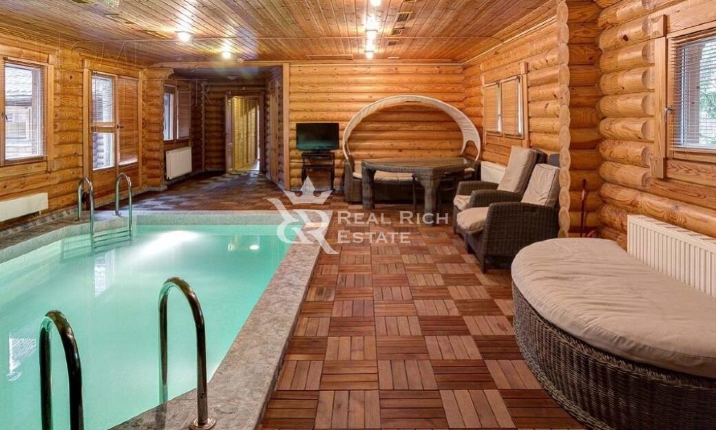 2-этажный коттедж 300 м² с отделкой