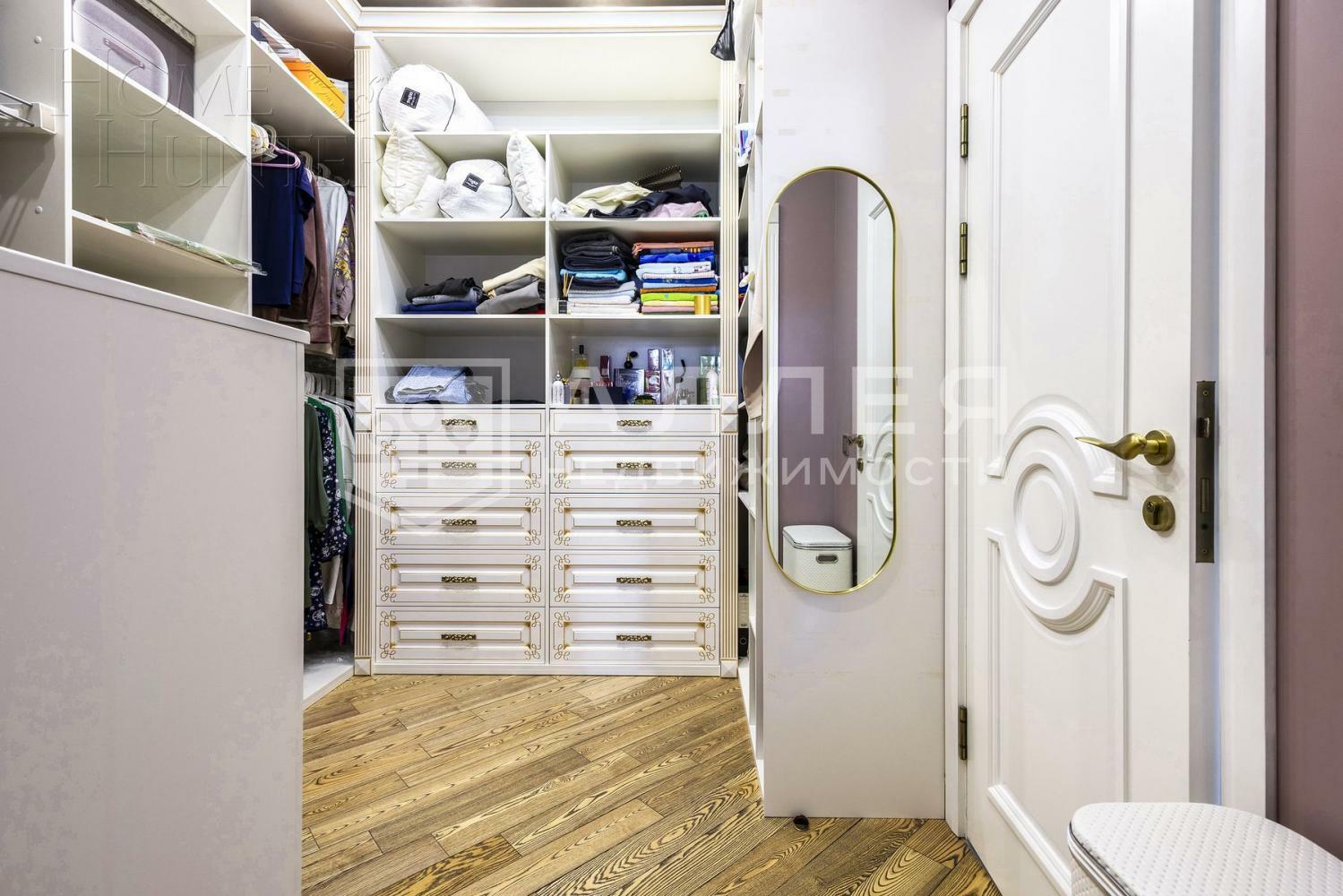 2-этажный коттедж 270 м² с отделкой