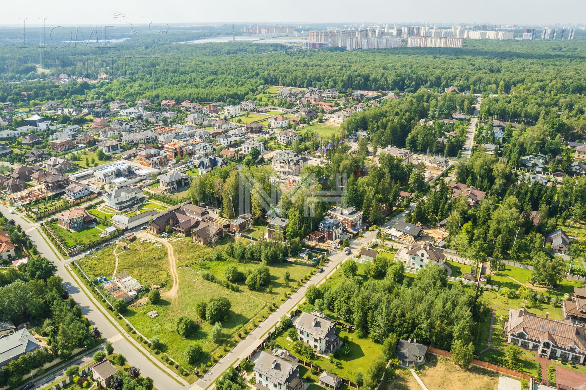 2-этажный коттедж 900 м² с отделкой