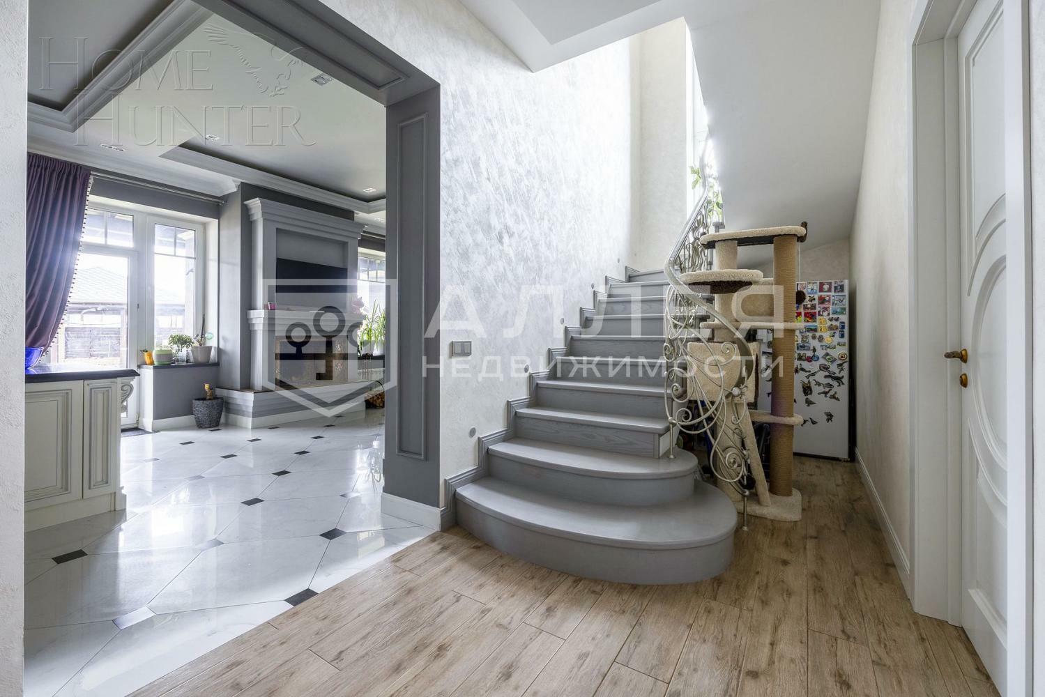 2-этажный коттедж 270 м² с отделкой