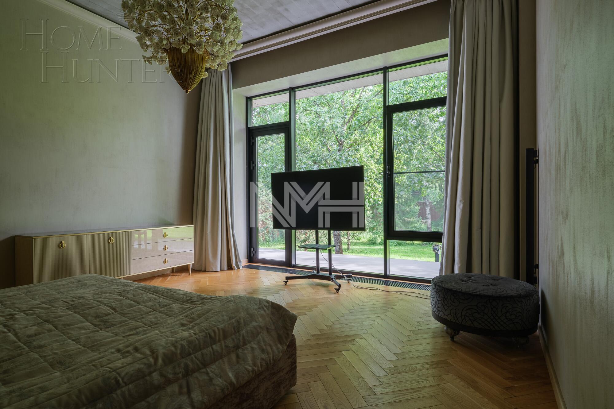 1-этажный коттедж 492 м² с отделкой