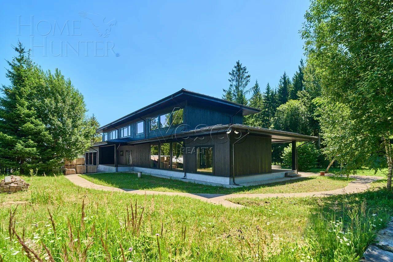 2-этажный коттедж 945 м² без отделки