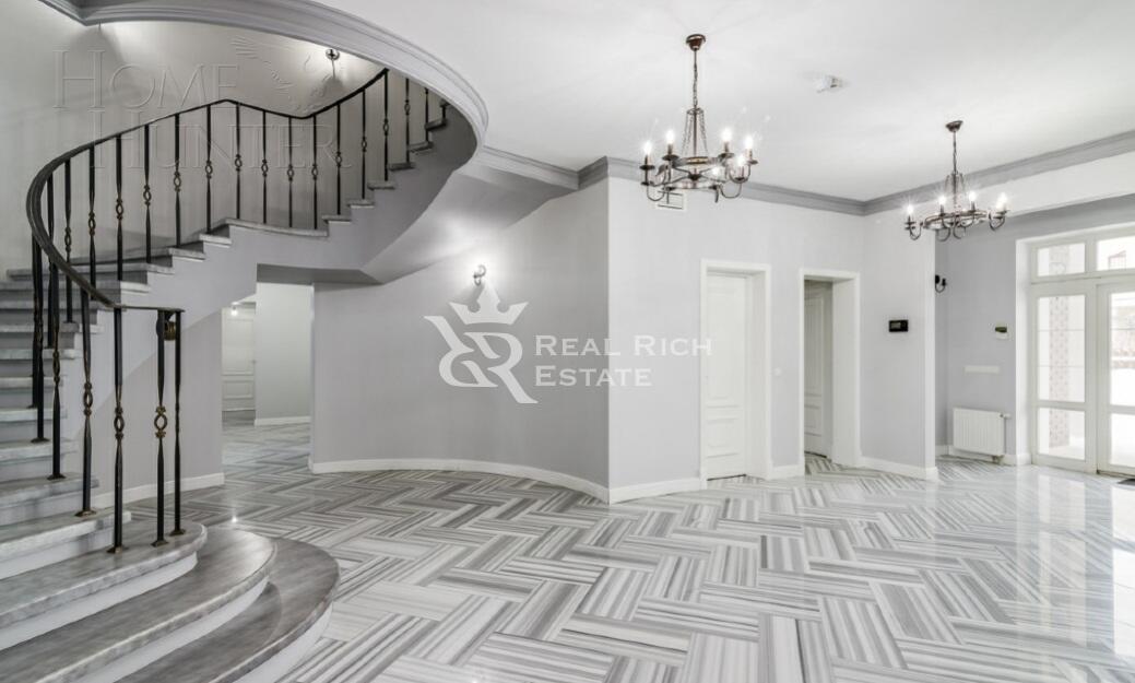 2-этажный коттедж 764 м² с отделкой