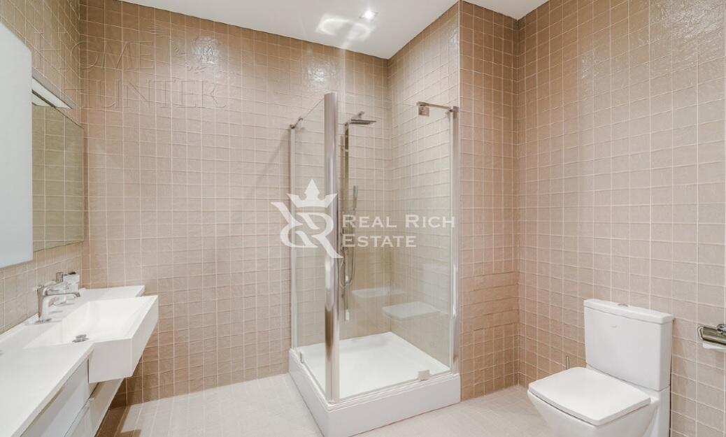 2-этажный коттедж 670 м² с отделкой