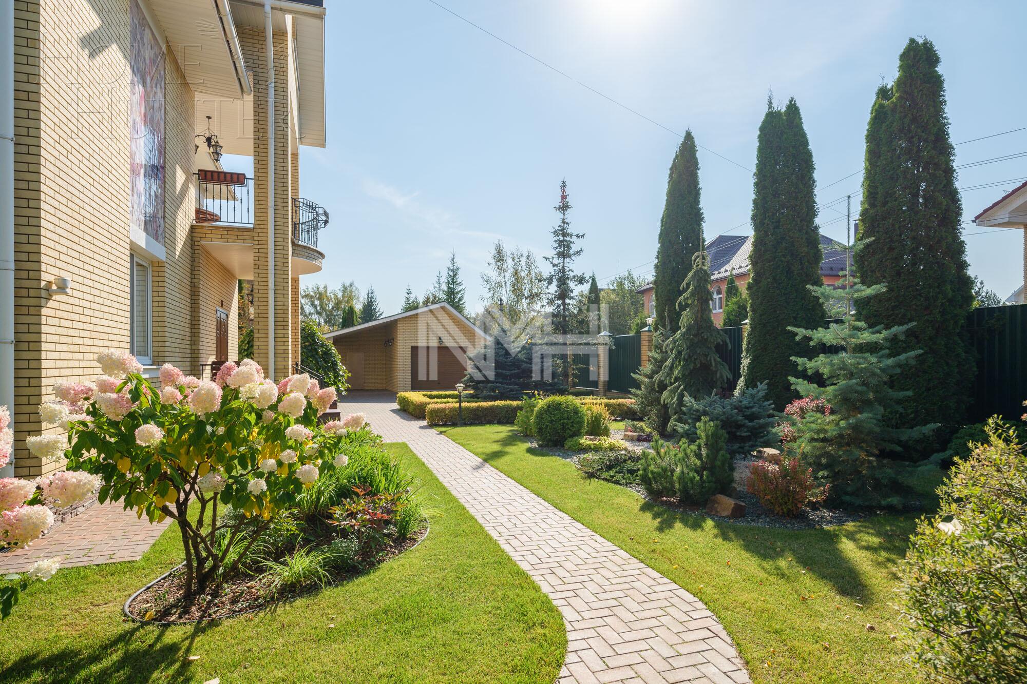 2-этажный коттедж 436 м² с отделкой