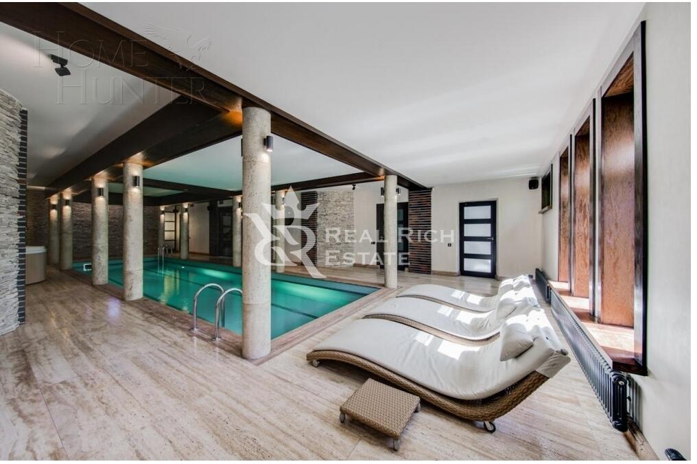 2-этажный коттедж 860 м² с отделкой