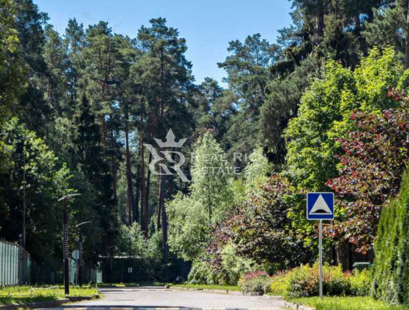 2-этажный коттедж 1 500 м² с отделкой