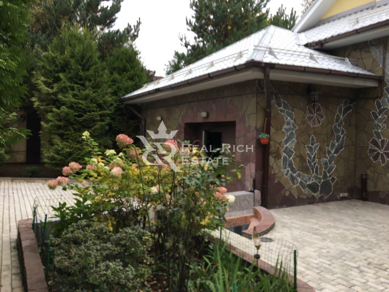 2-этажный коттедж 551 м² с отделкой