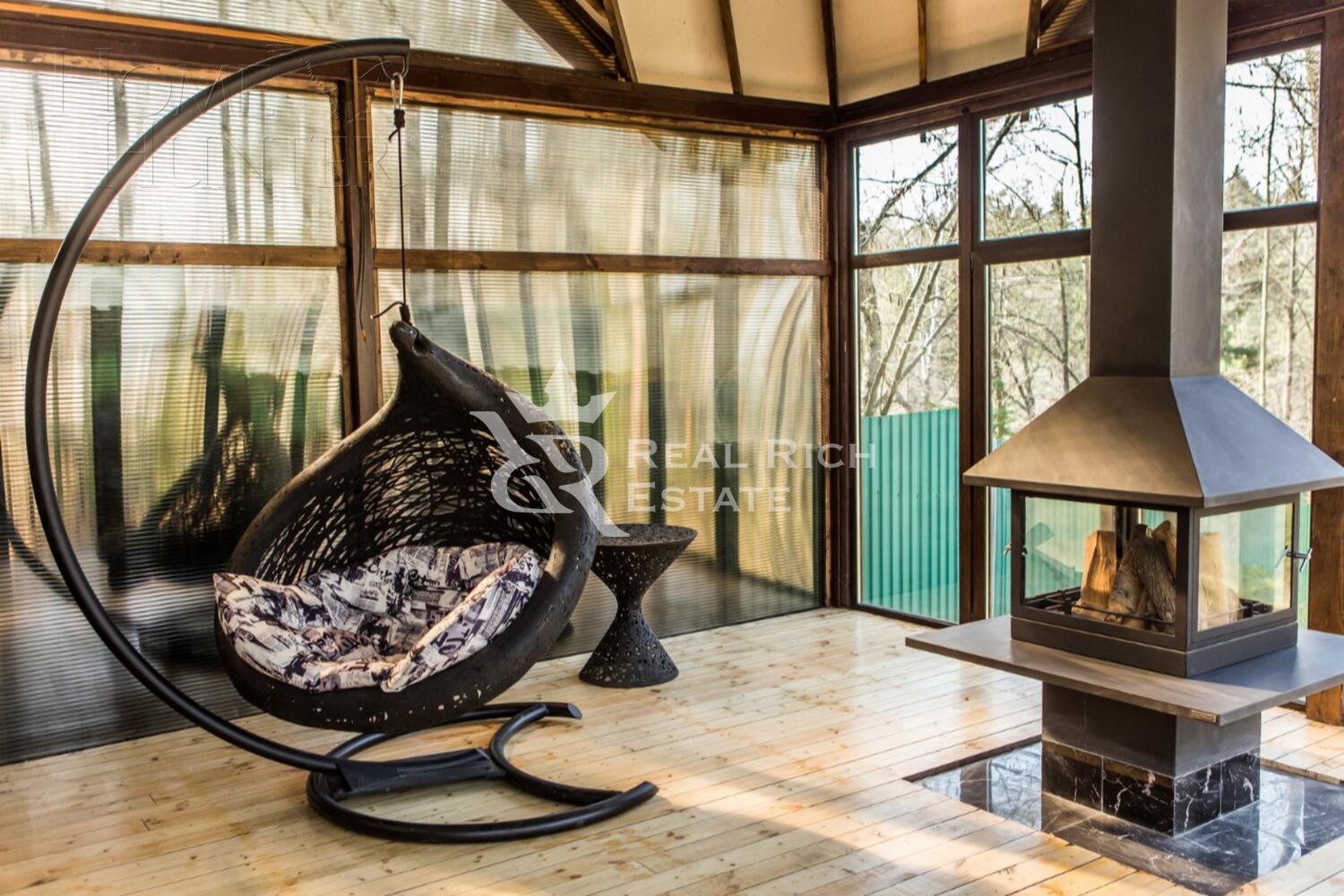 2-этажный коттедж 3 550 м² с отделкой