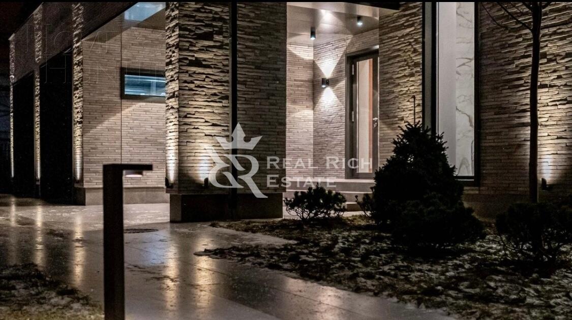 2-этажный коттедж 851 м² с отделкой