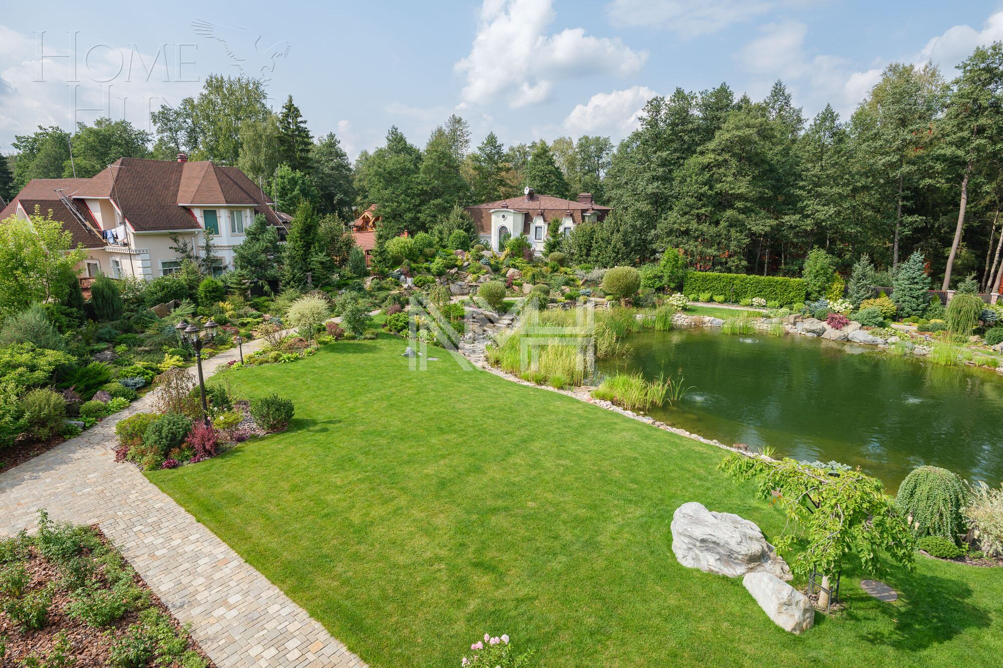 2-этажный коттедж 950 м² без отделки