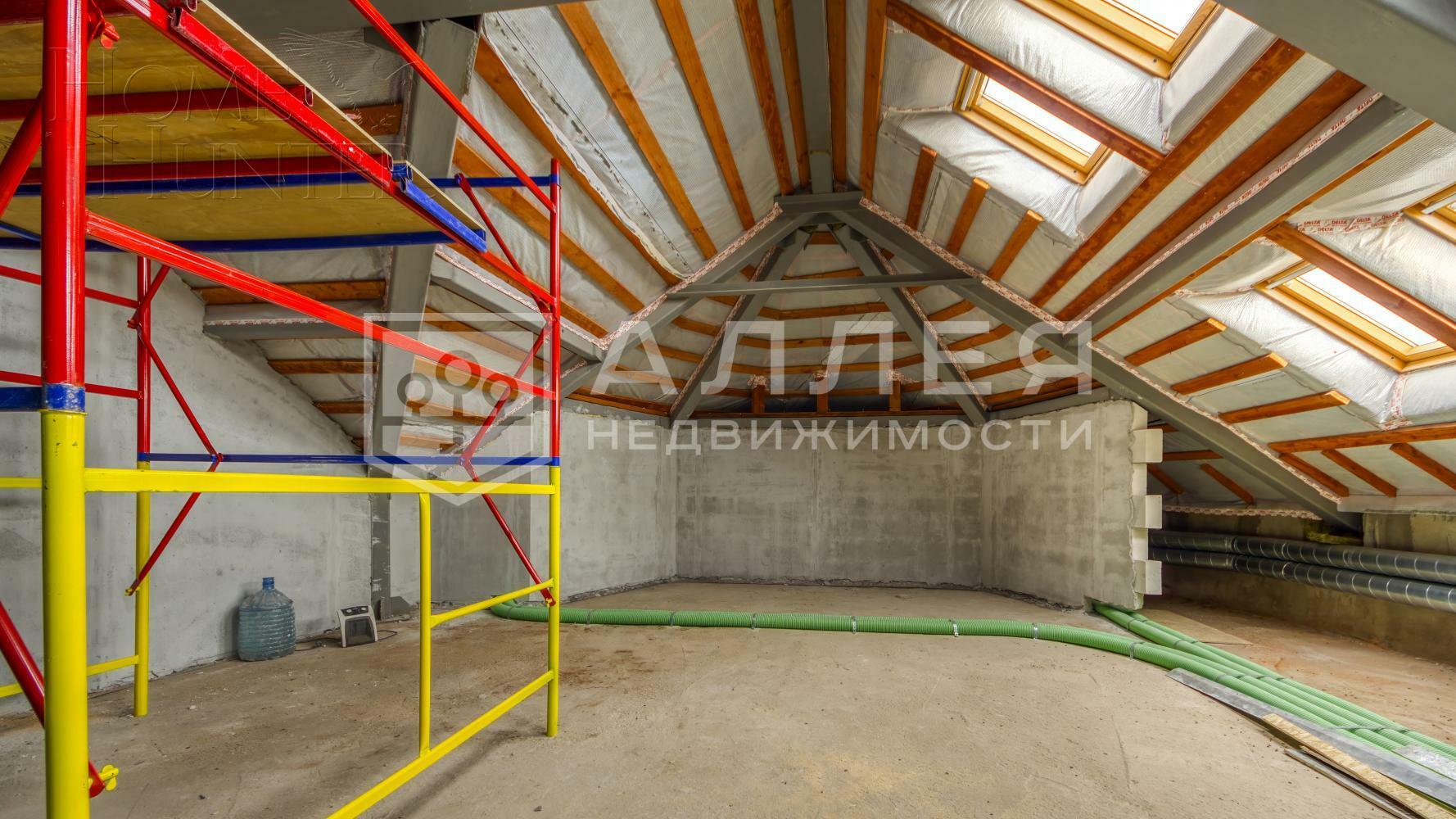 3-этажный коттедж 680 м² без отделки