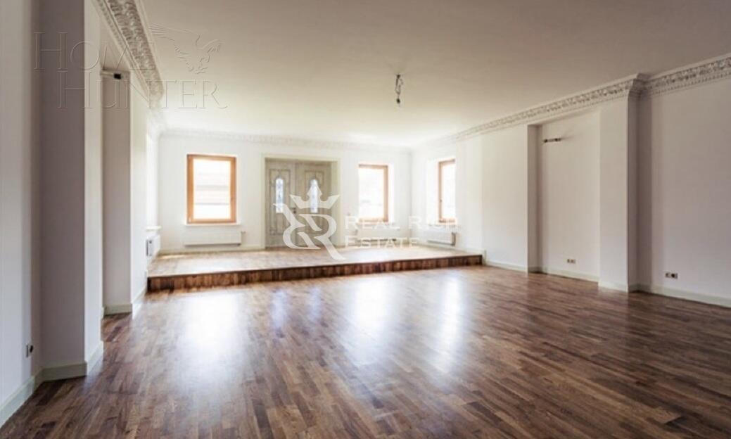 2-этажный коттедж 970 м² с отделкой