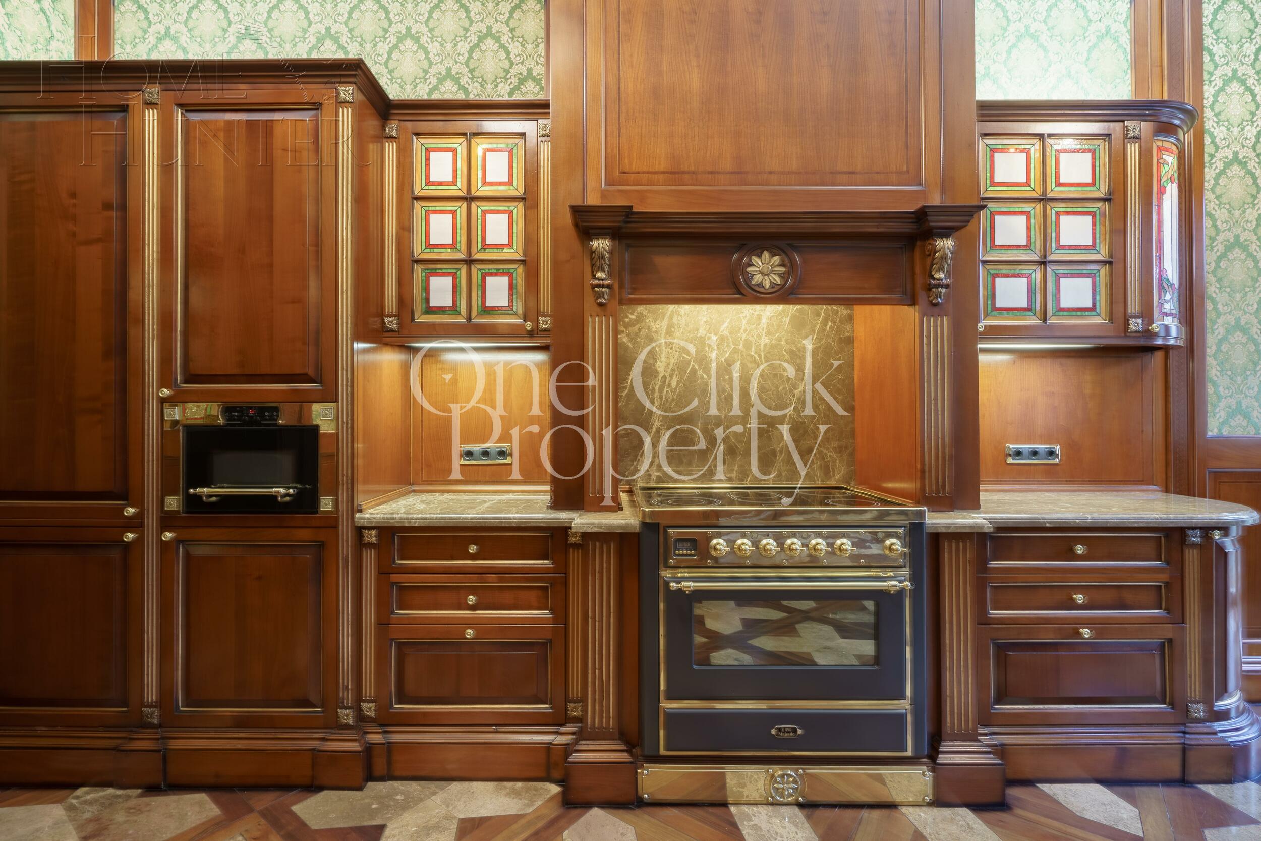 2-КОМН. КВАРТИРА С ОТДЕЛКОЙ 123 М² НА 2 ЭТАЖЕ