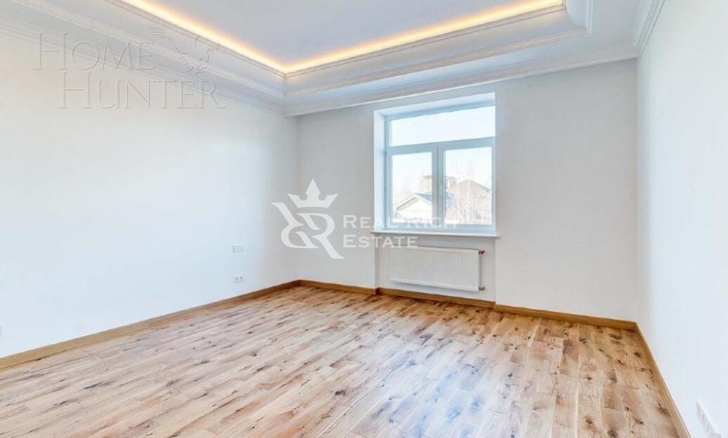 2-этажный коттедж 330 м² с отделкой