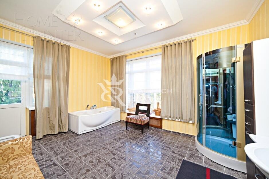 2-этажный коттедж 450 м² с отделкой