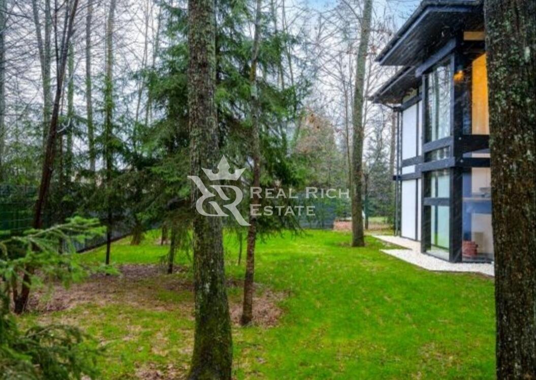 2-этажный коттедж 225 м² с отделкой