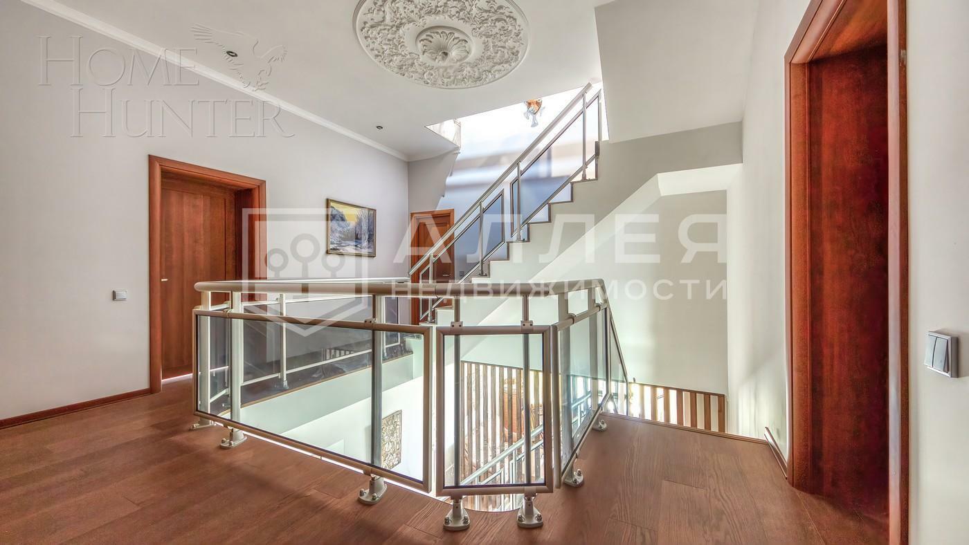 2-этажный коттедж 750 м² с отделкой