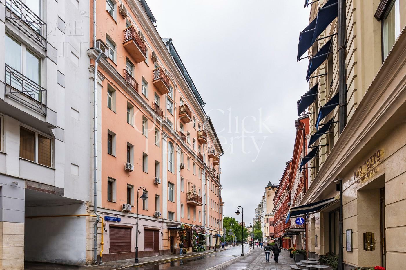 2-УРОВНЕВАЯ КВАРТИРА С ОТДЕЛКОЙ 347 М² НА 2 ЭТАЖЕ