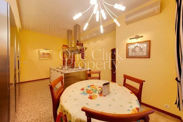 4-КОМН. КВАРТИРА С ОТДЕЛКОЙ 167 М² НА 2 ЭТАЖЕ