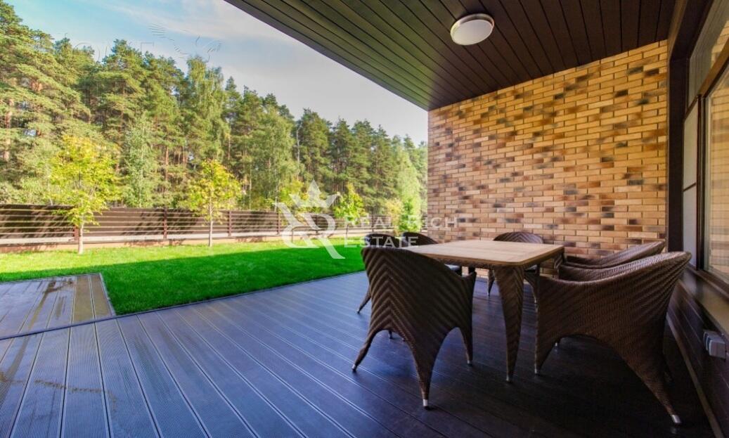 1-этажный коттедж 328 м² с отделкой