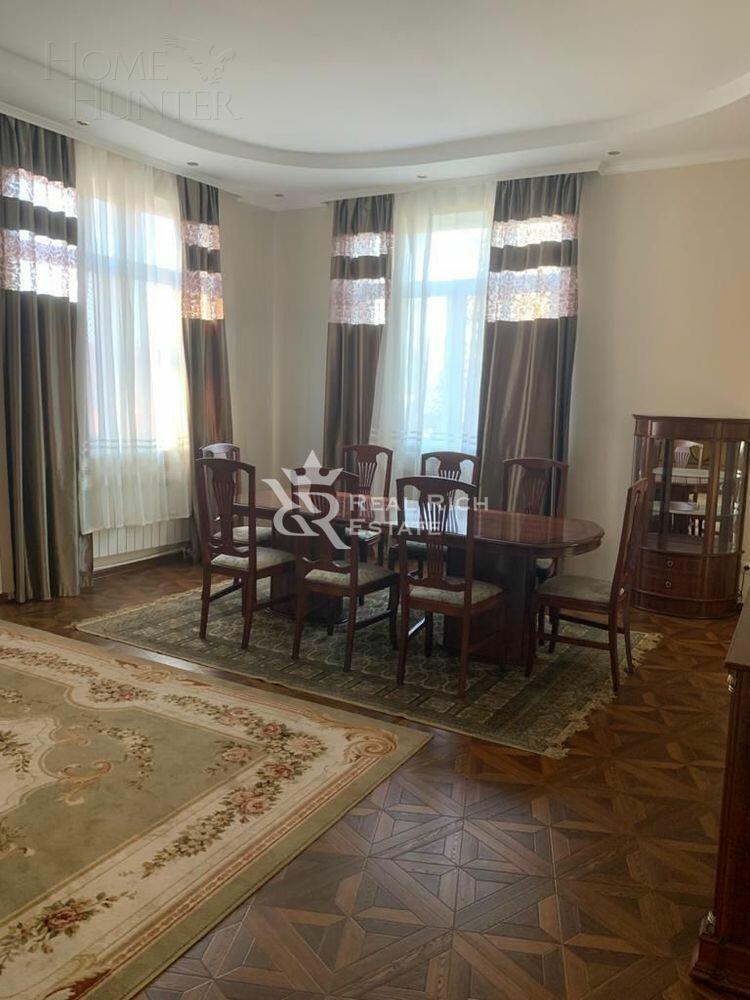 2-этажный коттедж 350 м² с отделкой