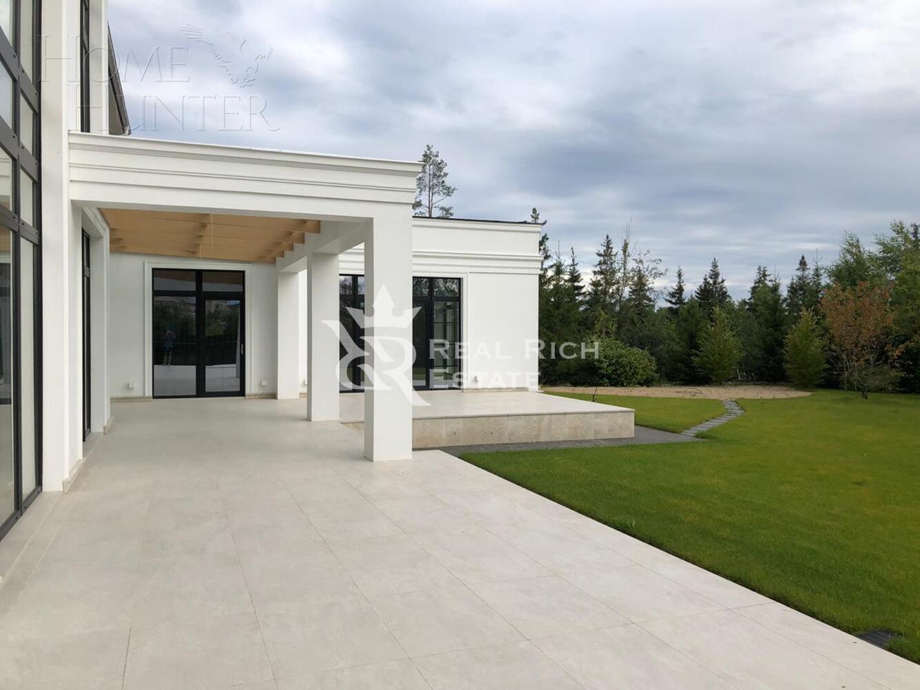 2-этажный коттедж 1 200 м² с отделкой