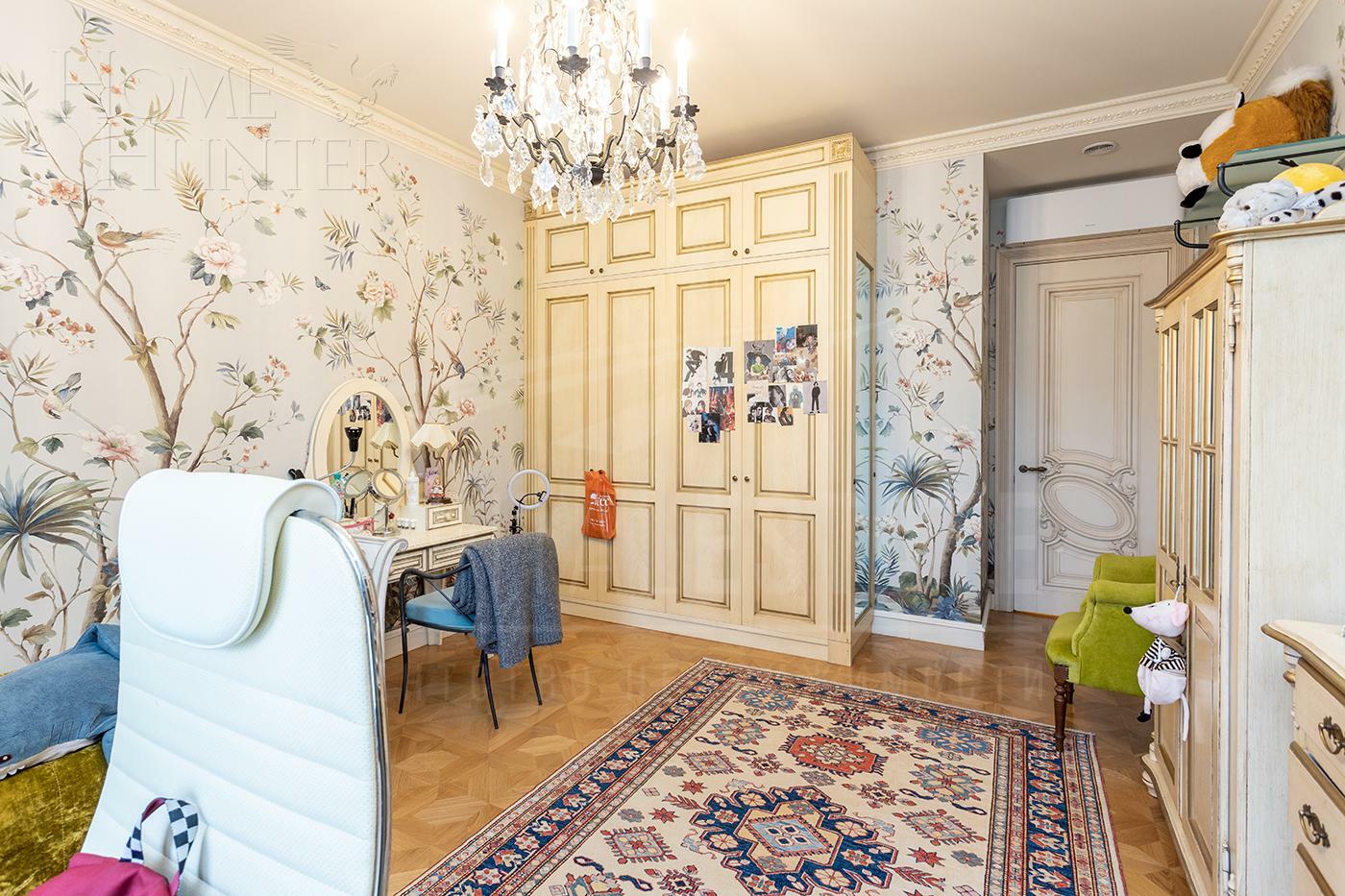 5-КОМН. КВАРТИРА С ОТДЕЛКОЙ 256 М² НА 8 ЭТАЖЕ