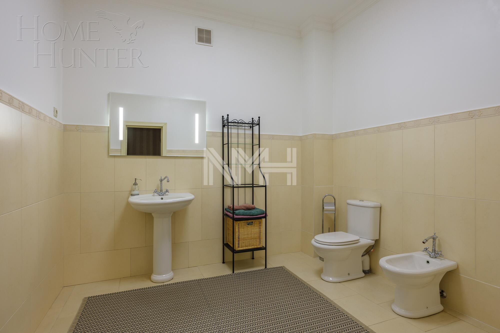 2-этажный коттедж 380 м² с отделкой