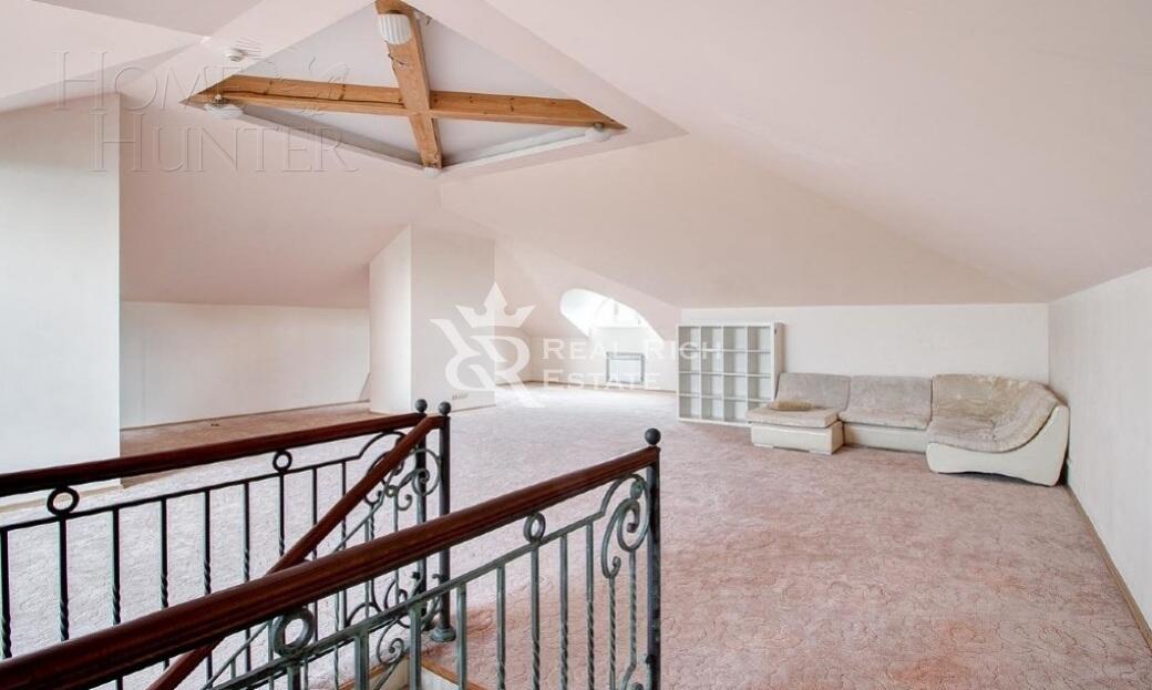 2-этажный коттедж 690 м² с отделкой