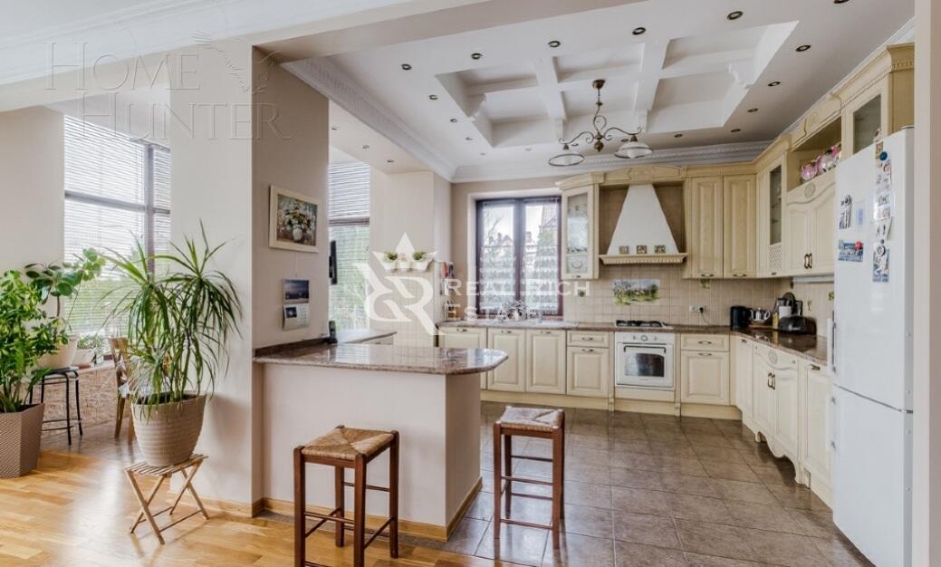 2-этажный коттедж 410 м² с отделкой