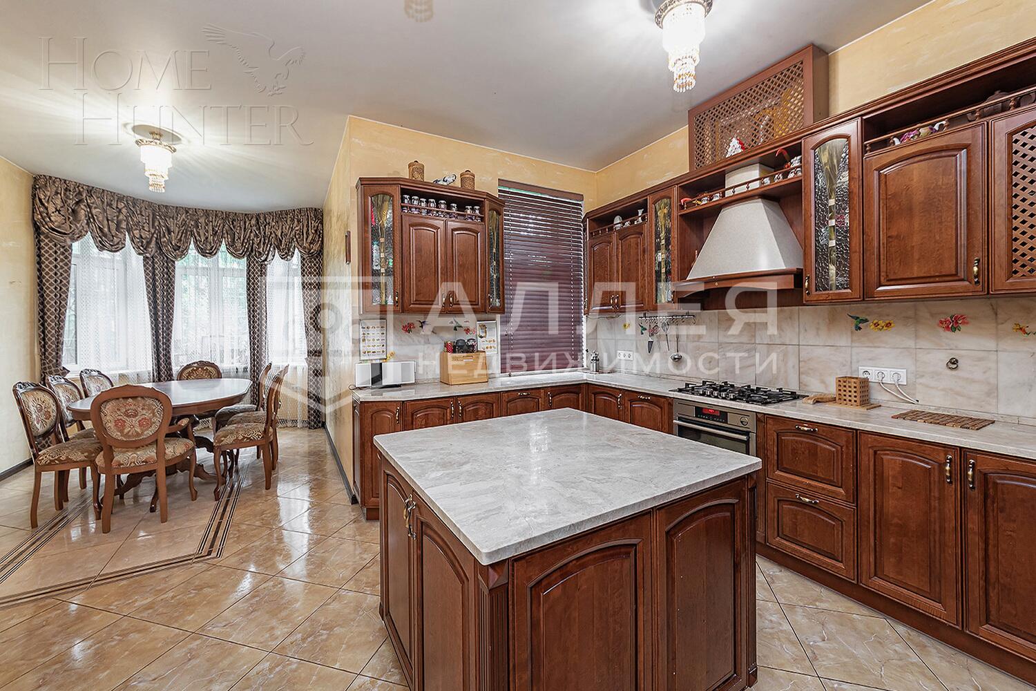 2-этажный коттедж 948 м² с отделкой