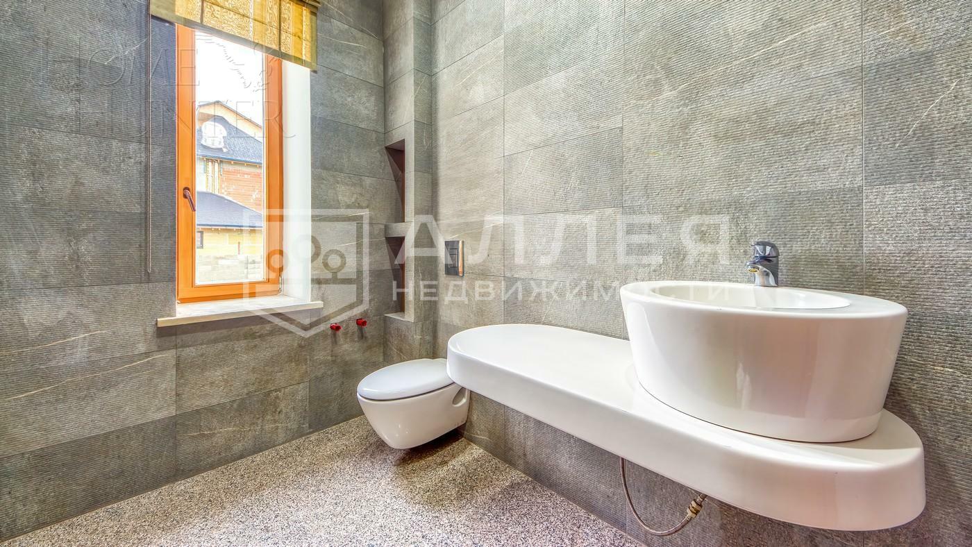 2-этажный коттедж 750 м² с отделкой