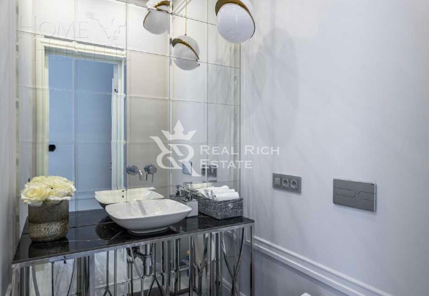 2-этажный коттедж 1 130 м² с отделкой