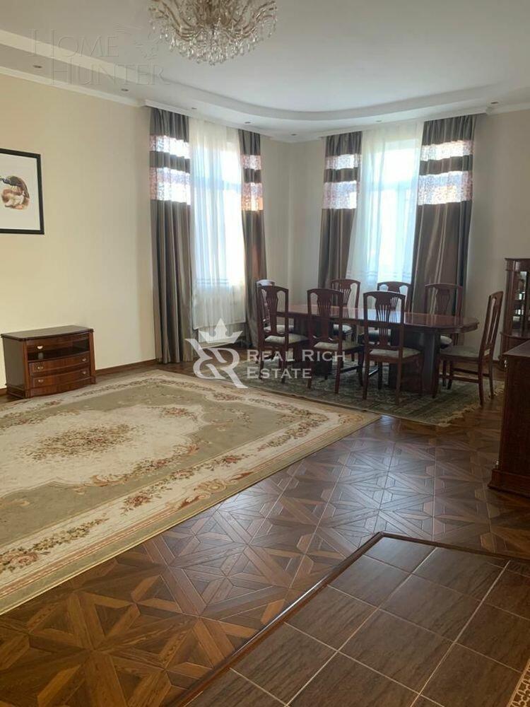 2-этажный коттедж 350 м² с отделкой