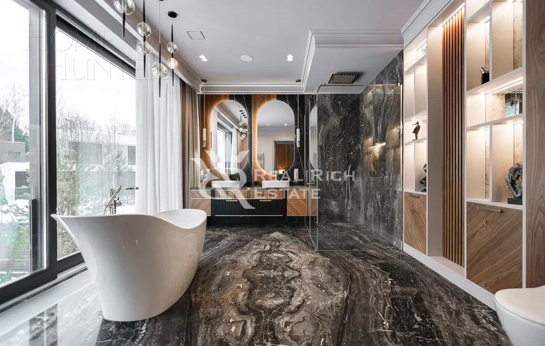 2-этажный коттедж 787.3 м² с отделкой