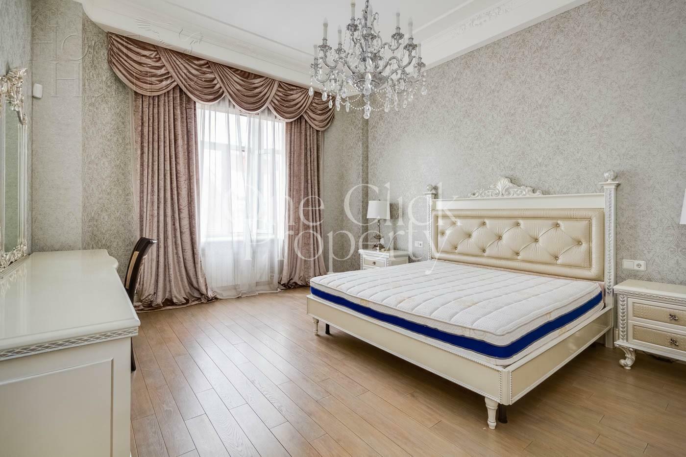 5-КОМН. КВАРТИРА С ОТДЕЛКОЙ 195.1 М² НА 3 ЭТАЖЕ