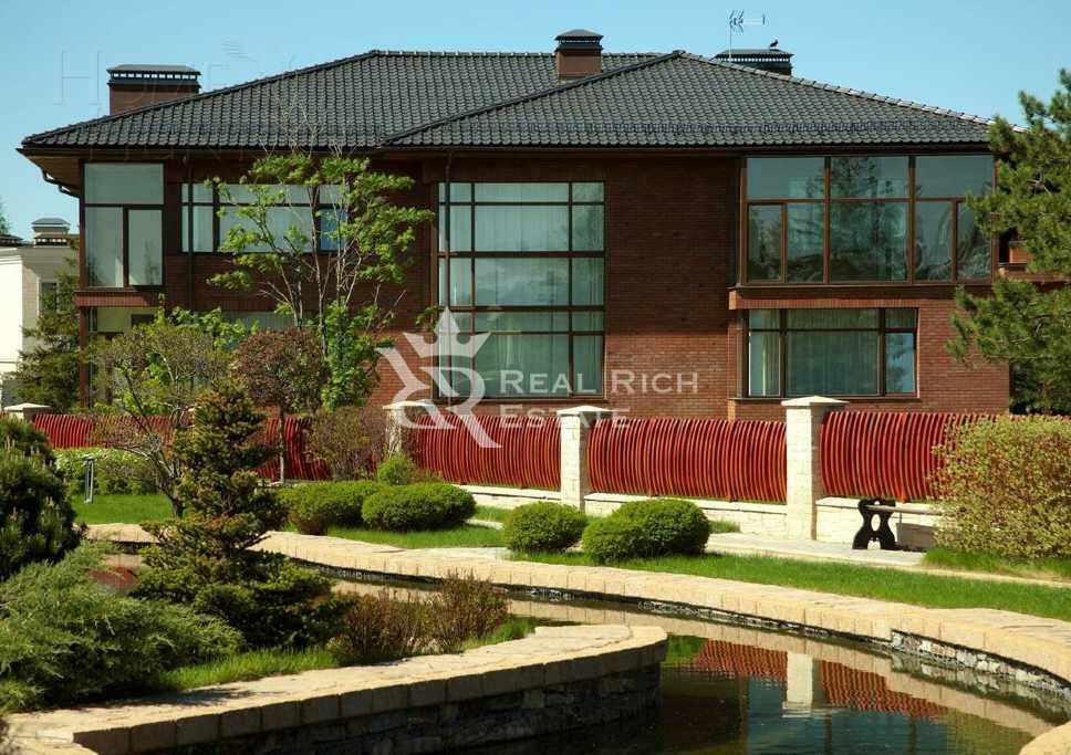 2-этажный коттедж 800 м² с отделкой