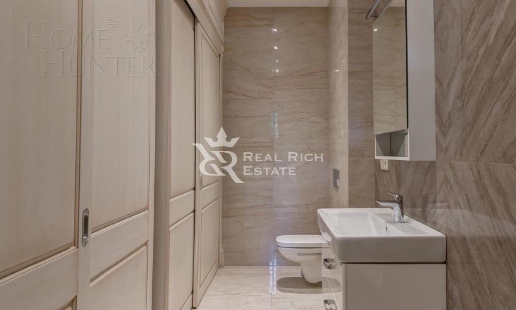 3-этажный таунхаус 430 м² с отделкой