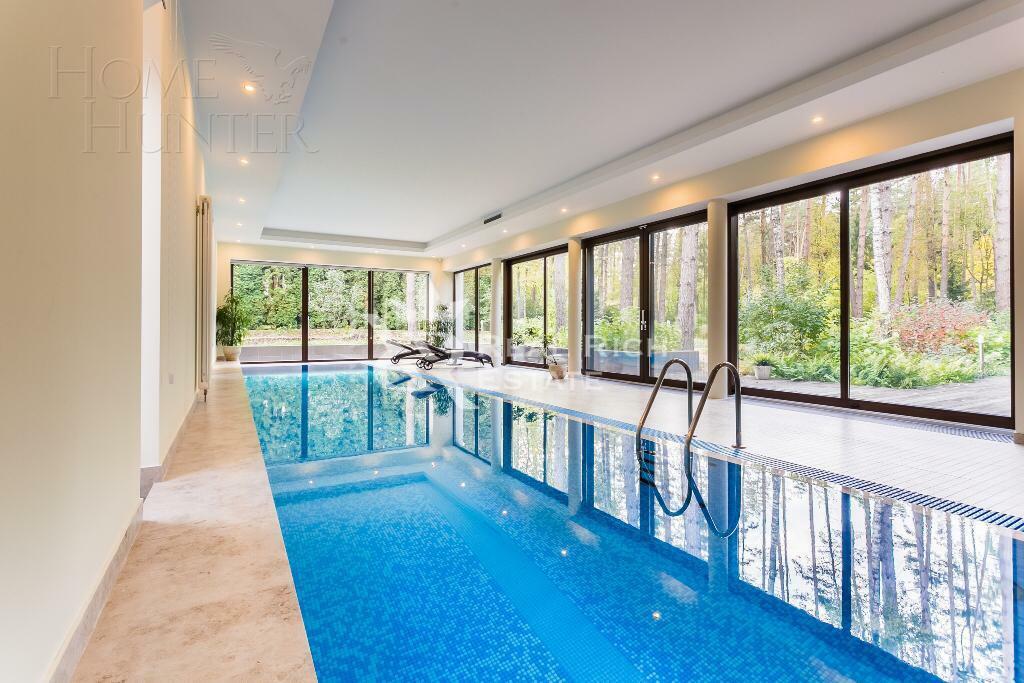 2-этажный коттедж 1 200 м² с отделкой